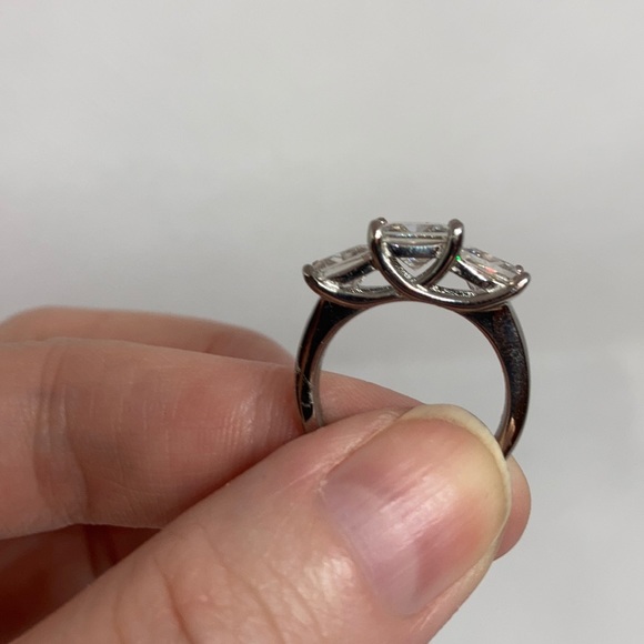 Simulated diamond & black diamond rings J-38 - Picture 7 of 11